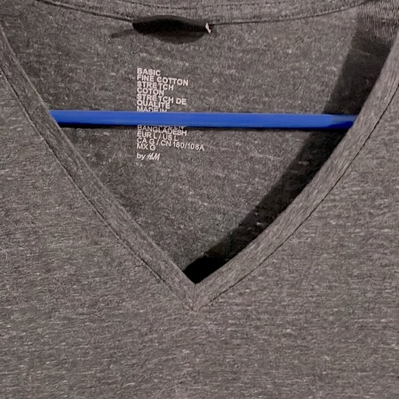 H&M shirt - Picture 2 of 5